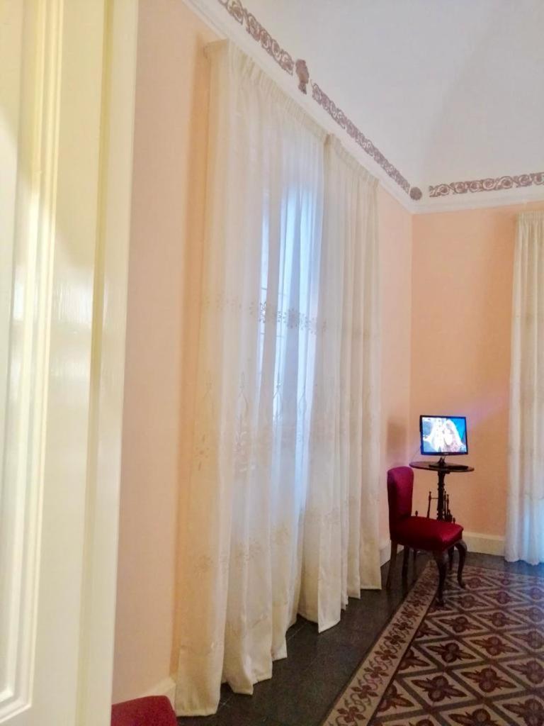 Casa Vacanze Miriam Randazzo Εξωτερικό φωτογραφία